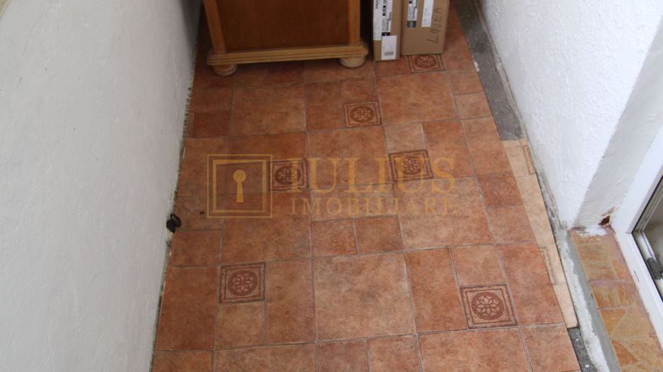 Apartament 3 camere, decomandat, 2 bai, zona Aradului - Poză 4