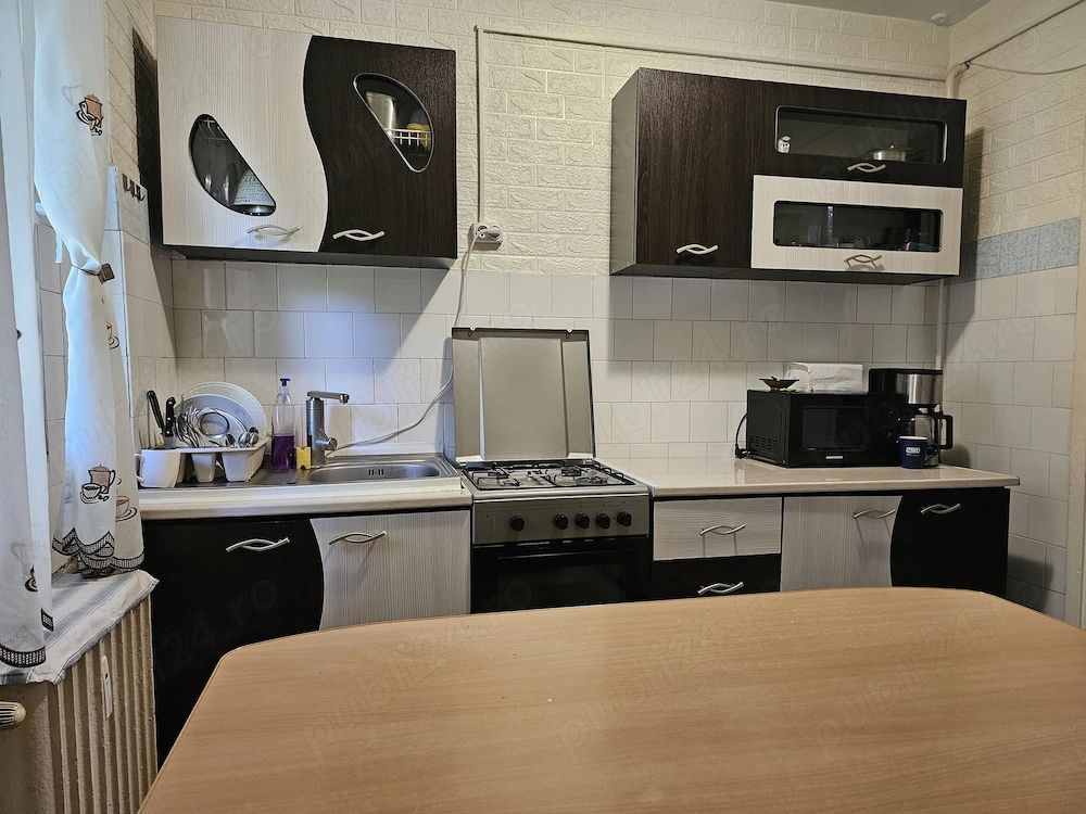 Apartament 3 camere, et. 1, SD 67 mp. Cantemir 116000 euro - Poză 1