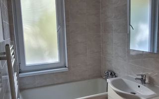 Apartament cu 3 camere, 70 mp, zona UMFST - Poză 6