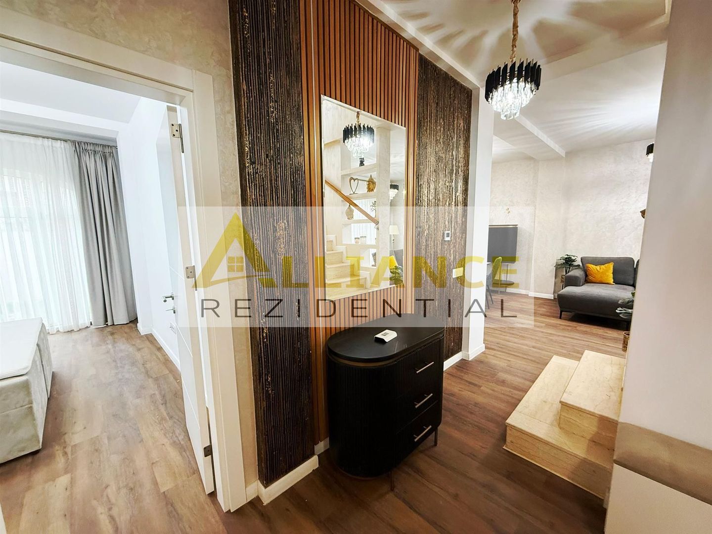 Duplex Premiun - 5 Camere - 3 Bai -Panouri solare - Poză 10