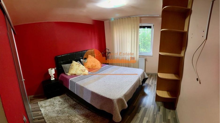 Apartament cu 3 camere in zona Uverturi -Gorjului (Centrala Proprie) - Poză 4