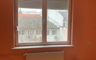 BRASADAS vinde ap 2 cam etaj 2/4 zona CENTRALA. - Poză 5