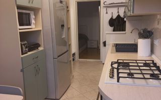 Lipovei | 3 Camere | Decomandat | Etaj Intermediar | Garaj in CF. - Poză 2