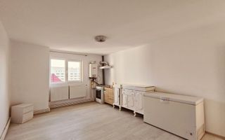 Vilă de închiriat, parter + etaj, str. Valea Rediului 36 - Poză 8