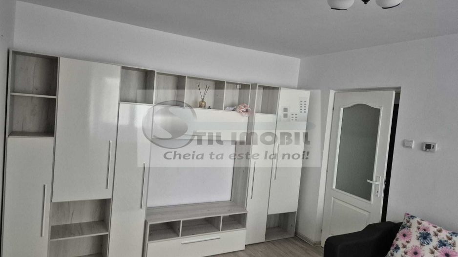 Apartament 2 camere Podul Ros - 460 euro - Poză 1