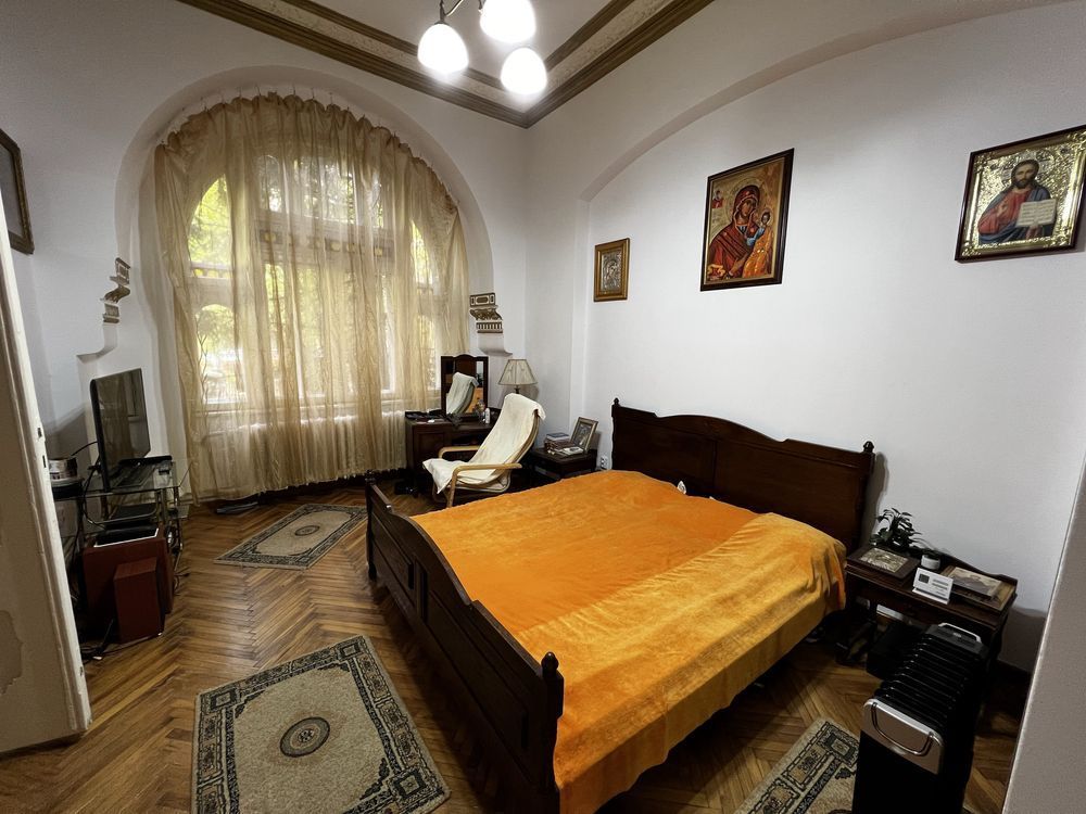 De Vanzare Apartament 3 camere in Vila Istorica p-ta Victoriei Buzesti - Poză 4