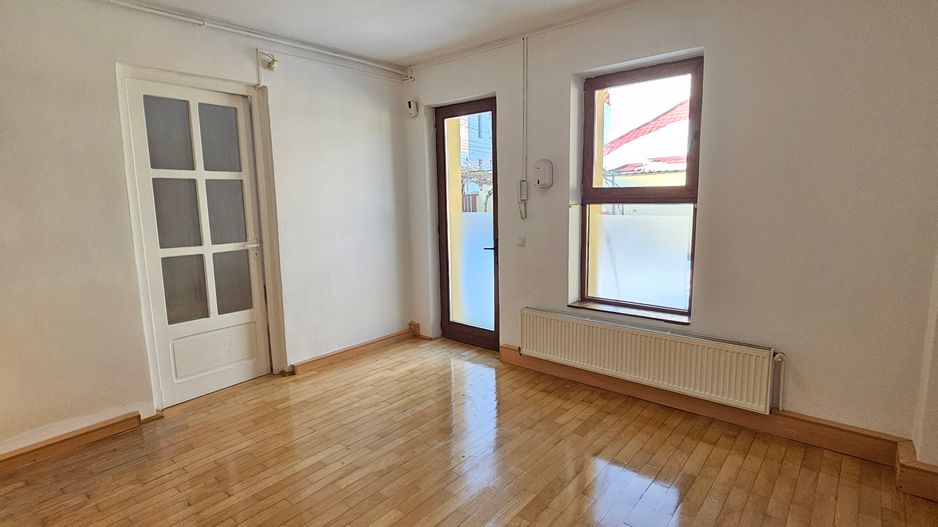 Casa de inchiriat in Andrei Muresanu, str. Anatol France - Poză 7
