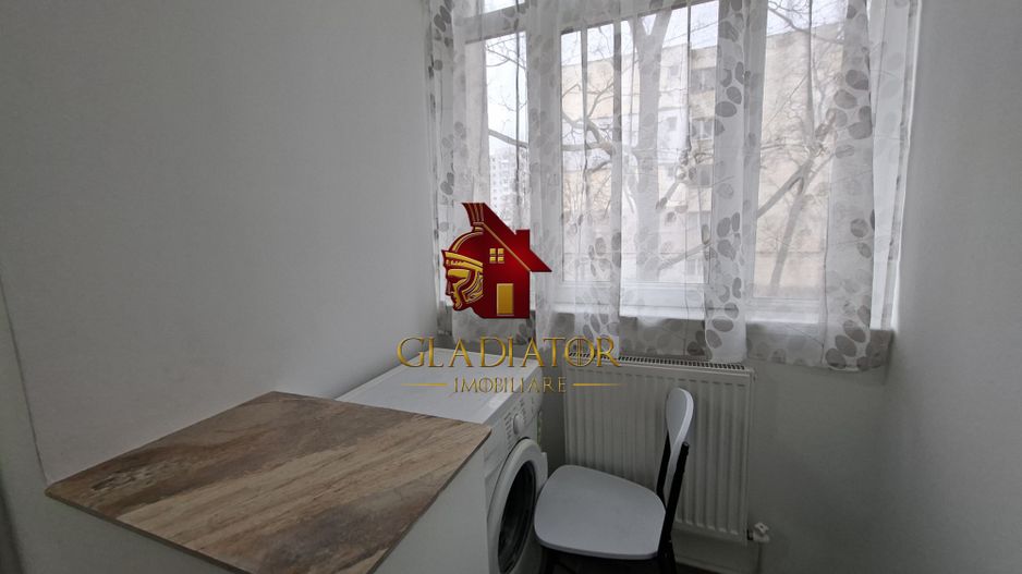 Garsoniera Alexandru cel Bun strada Plaiesilor, renovata, disponibila - Poză 5