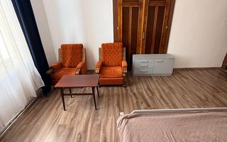 cladire istorica| Iosefin| 2 dormitoare| centrala proprie| camere inalte| - Poză 2