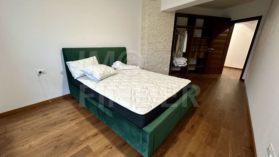Vanzare 2 camere, Zorilor, ansamblul WINGS, garaj - Poză 3
