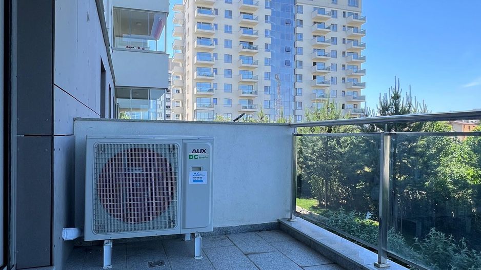 4 camere | loc de parcare cu priza electrica - Poză 15