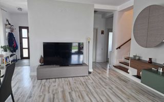 Casa individuala in Cartierul Primaverii Sibiu - Poză 5