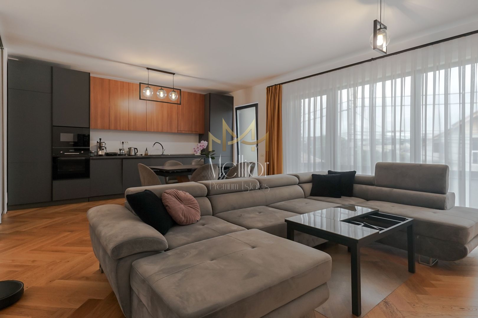 Apartament spatios 3 camere, 2 balcoane, 2 parcari, zona Iulius Mall! - Poză 1