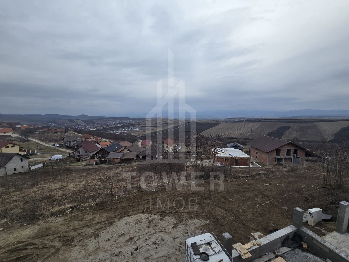 Casa 4 camere teren 500 mp view superb Sura Mare - Poză 2