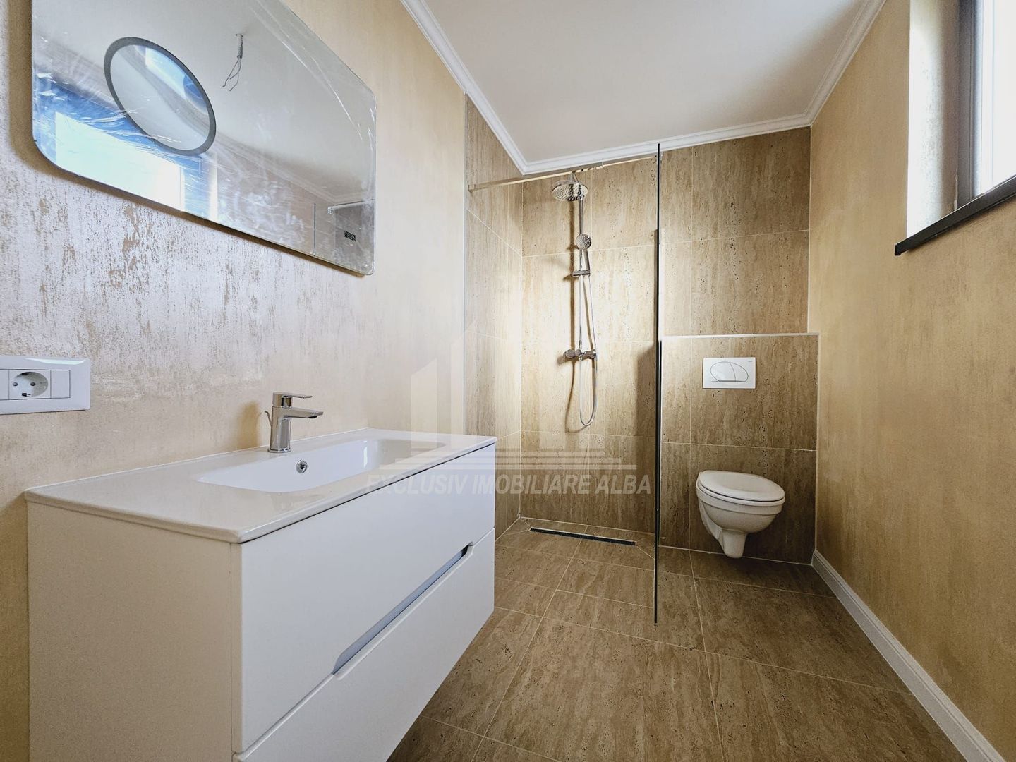 Casa in regim cuplat de vanzare, Cetate - Poză 11