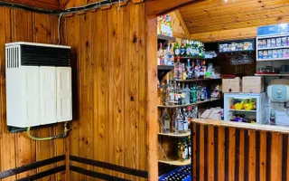 De vanzare Spatiu Comercial cu preluare afacere + Apartament 3 camere. 130.000 Euro Negociabil - Poză 11