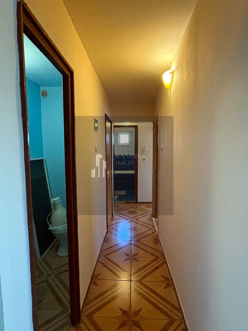 Apartament 3 camere decomandat -10 minute de metrou Aparatorii Patriei - Poză 11