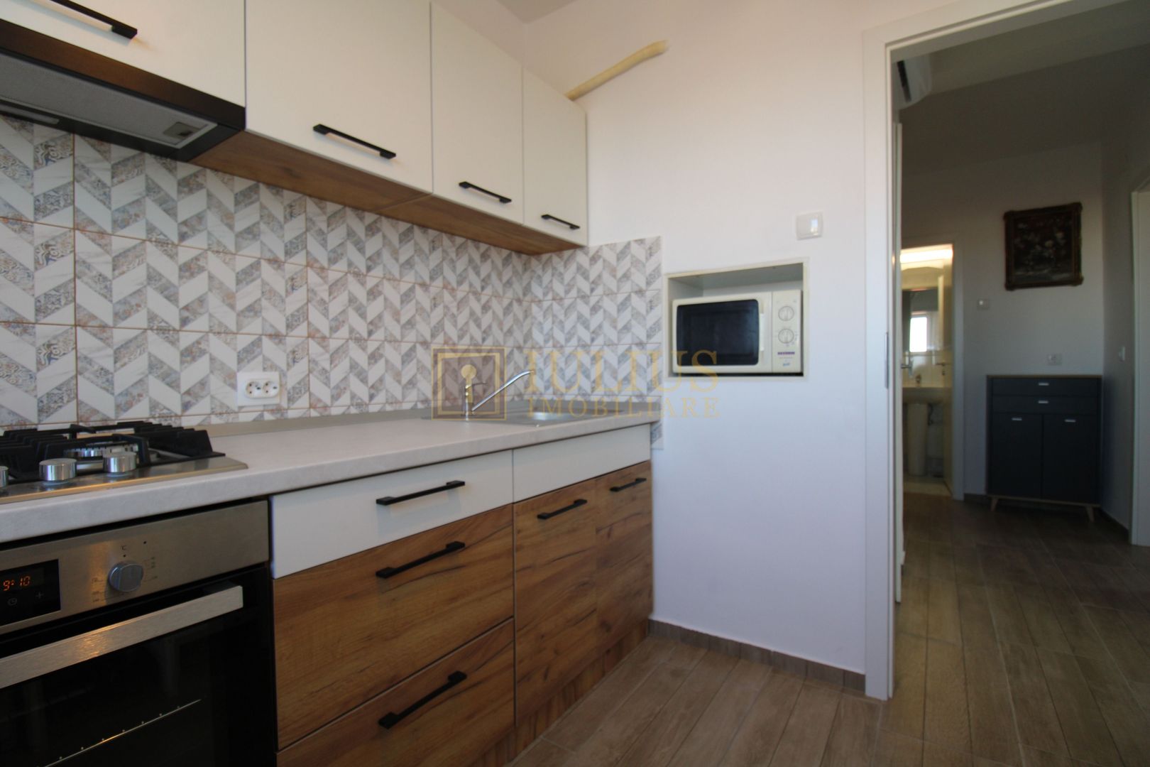 2 minute de Judetean, 2 camere, centrala proprie - Poză 11