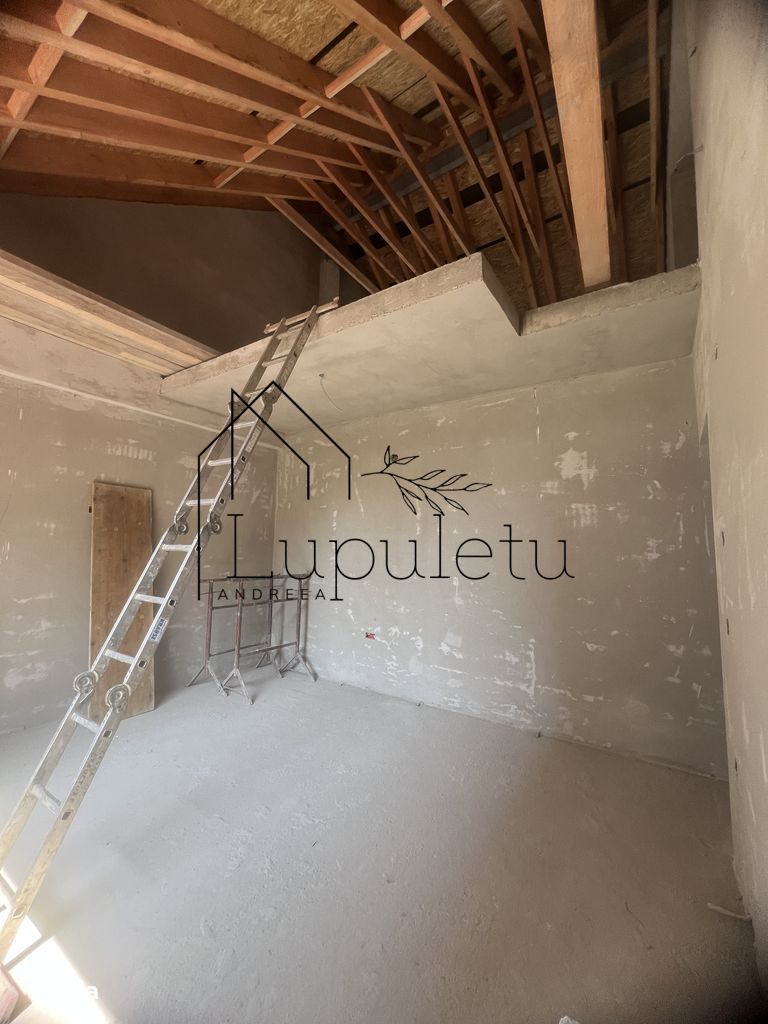 Proprietate unică D+P+E+M, Complet Renovată în 2025 | V.Aaron | - Poză 4