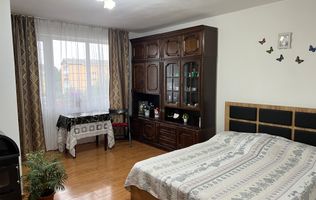 Apartament cu 1 cameră, etaj 3/4, 30 mp utili, zona Piața Rușilor