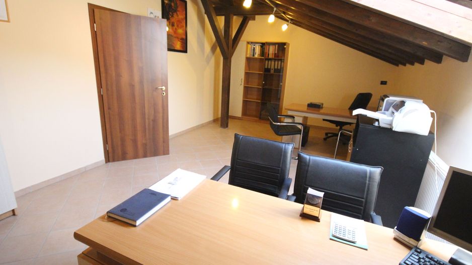 Duplex intreg plus imobil birouri. Comision 0% - Poză 16