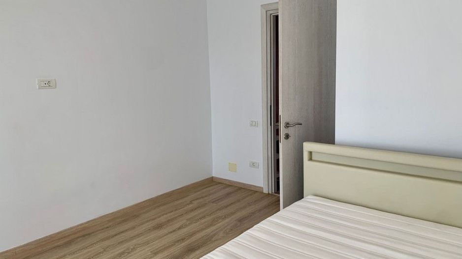 Inchriere Apartament 3 Camere zona Ultracentrala Bloc Nou - Poză 10