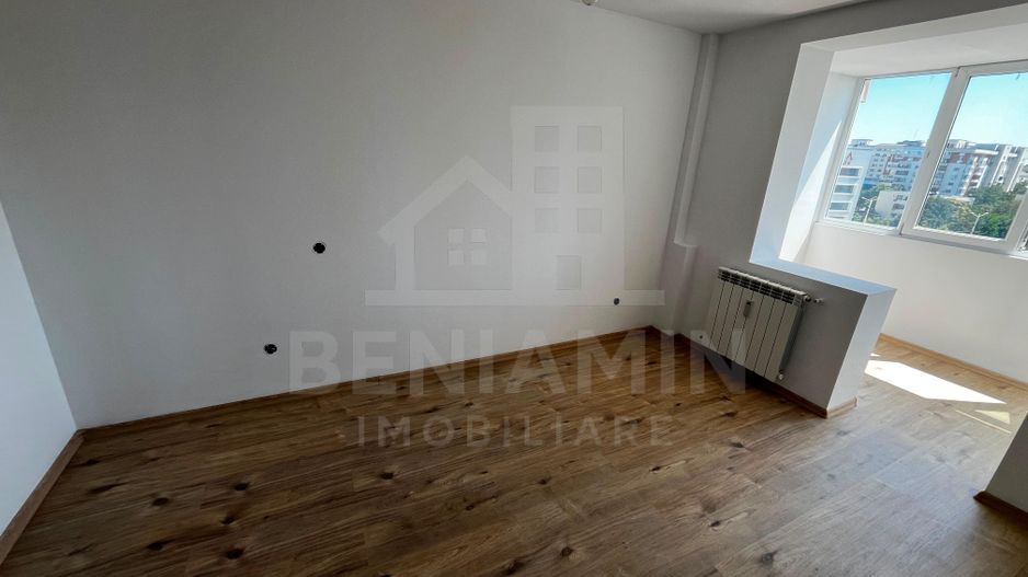 Ramada doua camere ultracentral modern 56mp balcon boxa - Poză 2