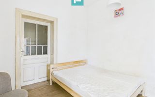 Casa cu 4 camere zona Funcționarilor - Poză 5