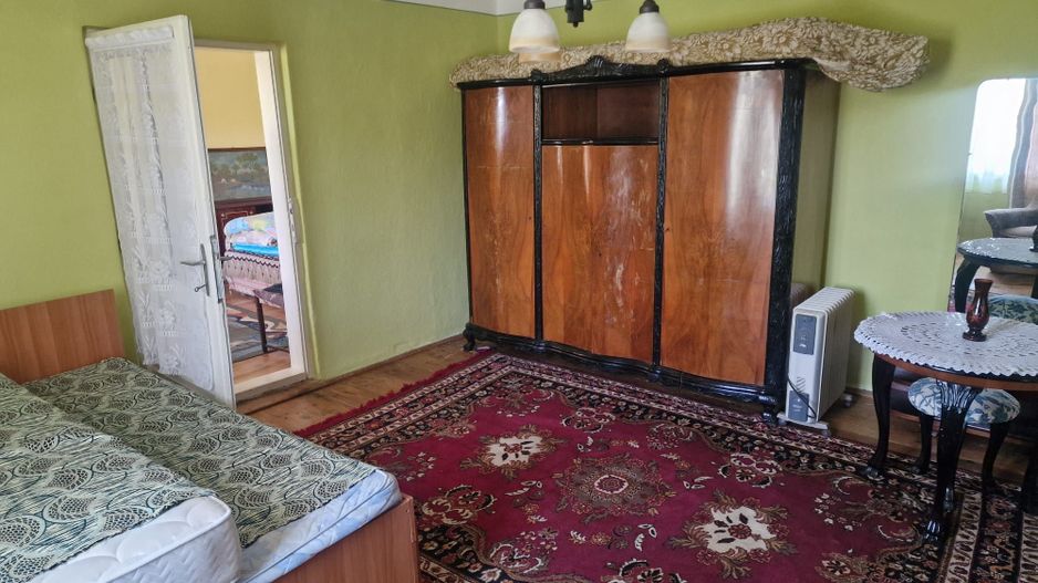 Casa in mediu rural cu teren - Poză 14