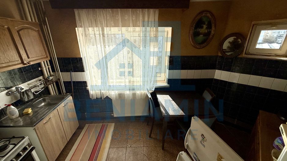 2 camere - etaj 2 -54mp -centrala proprie - Craiovita Noua - Vitaplus - Poză 4