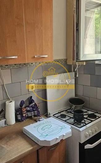 Apartament cu 2 camere / 30 mp/ zona Podu Ros - Poză 5