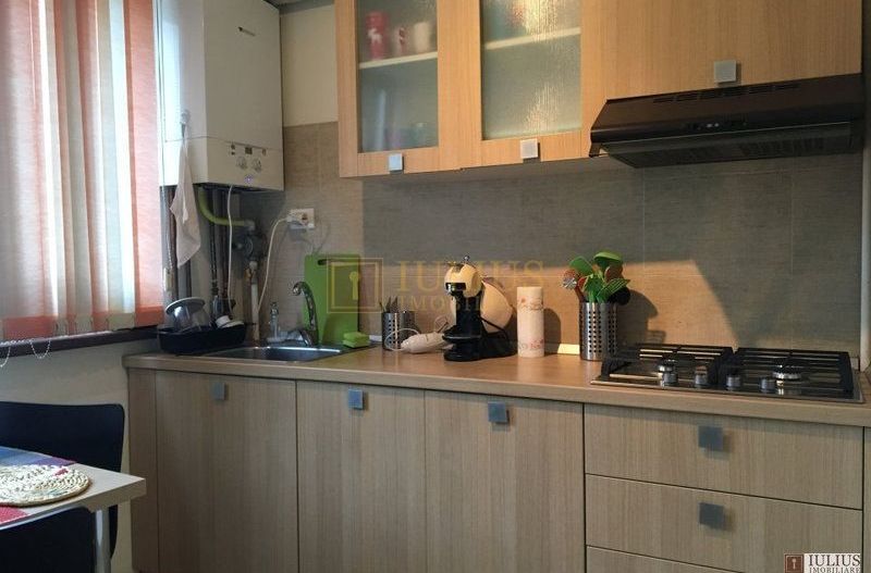 Centrala proprie, bucatarie inchisa si balcon spatios; posibilitate decontare - Poză 9