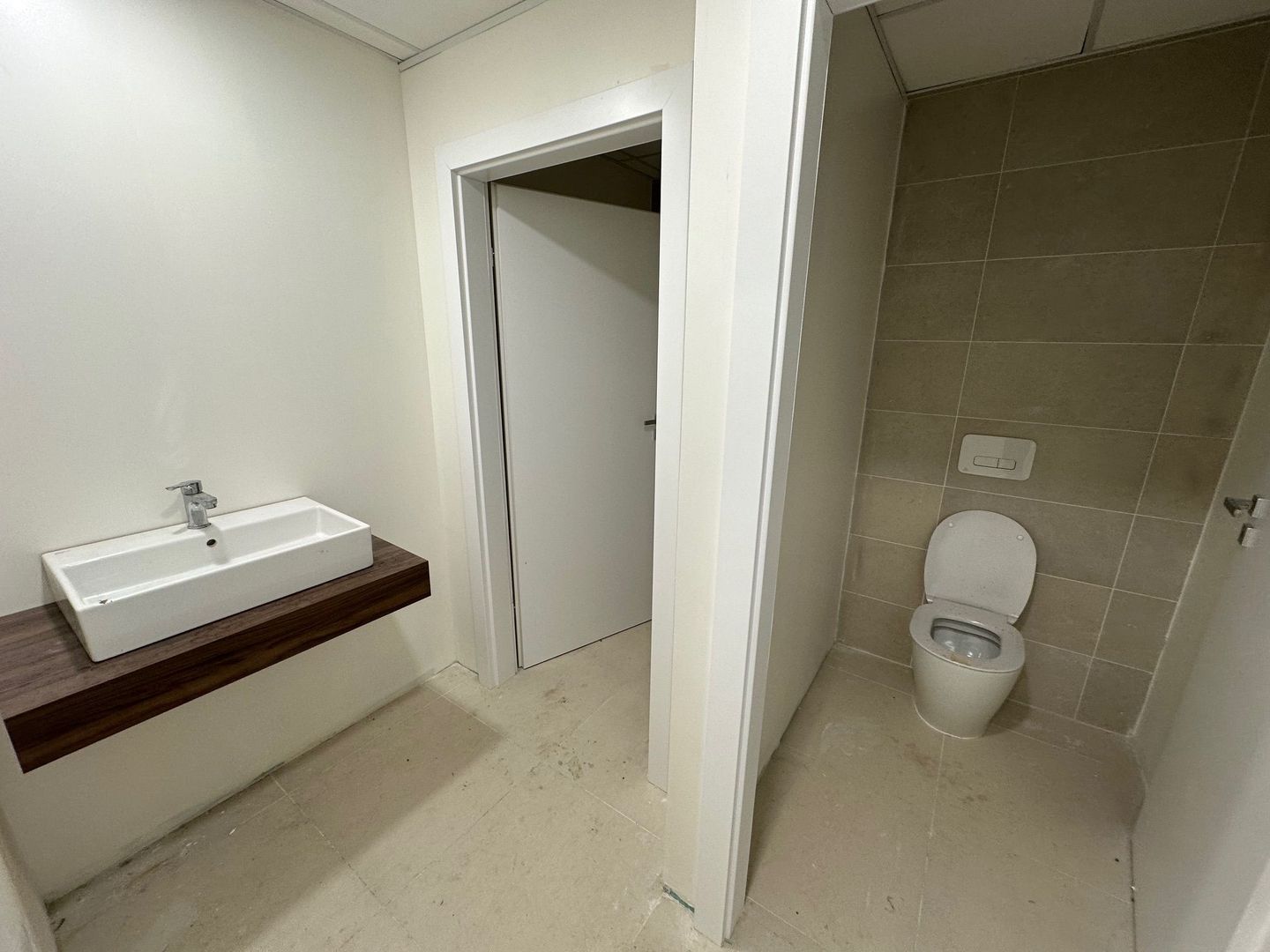 Spatiu comercial 425  mp / 12 locuri de PARCARE - Poză 8