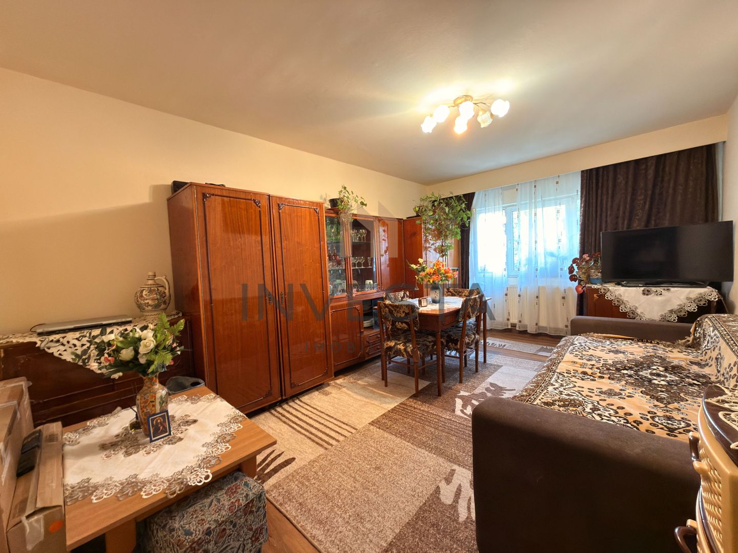Apartament 2 camere decomandat, etaj intermediar, zona Platinia! - Poză 2