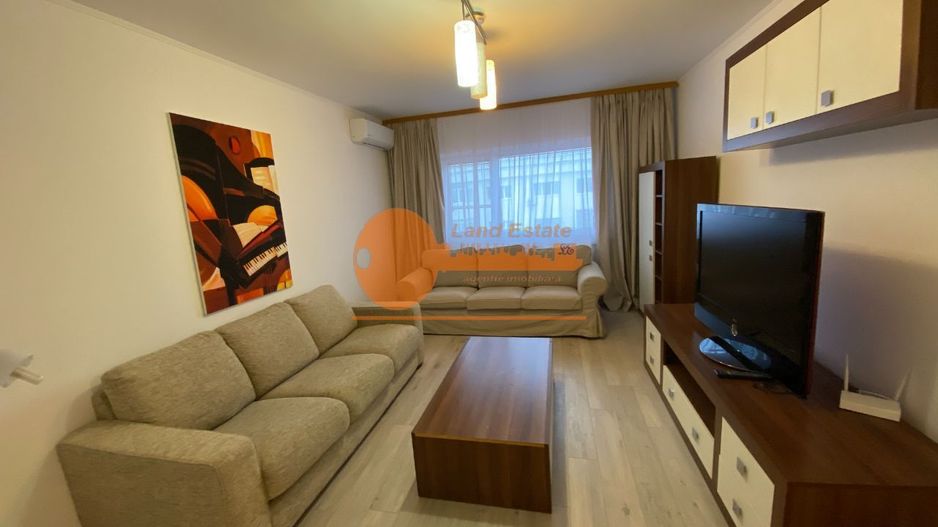 2 camere Aviatieie - Poză 2