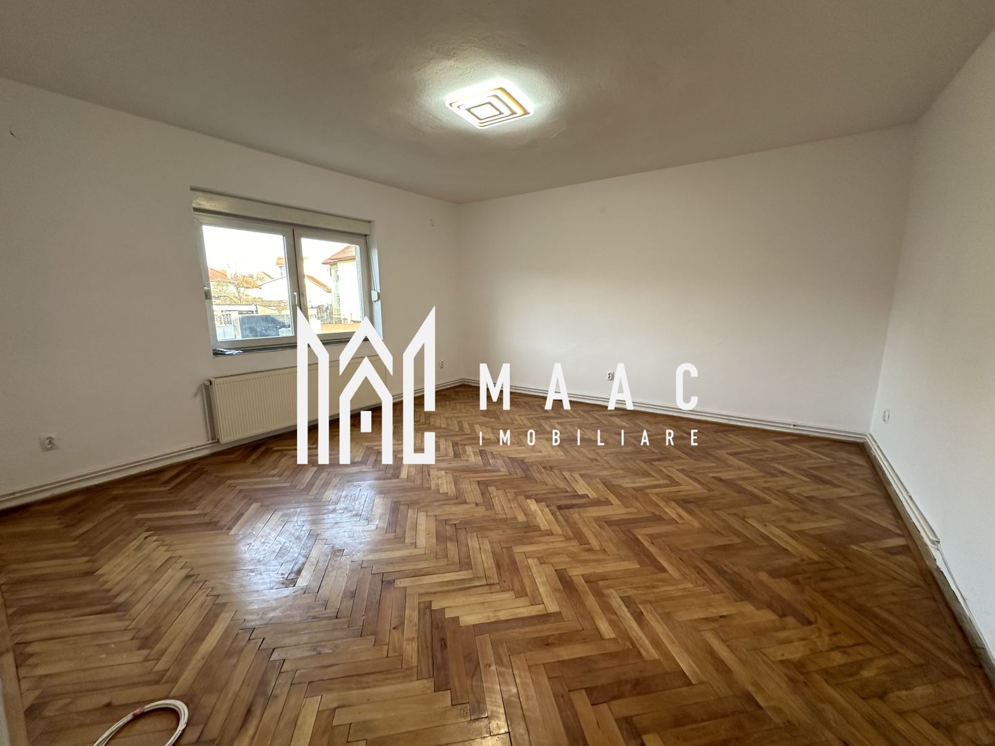 Casa individuala 6 camere | 200mp | Curte | Calea Dumbravii - Poză 12