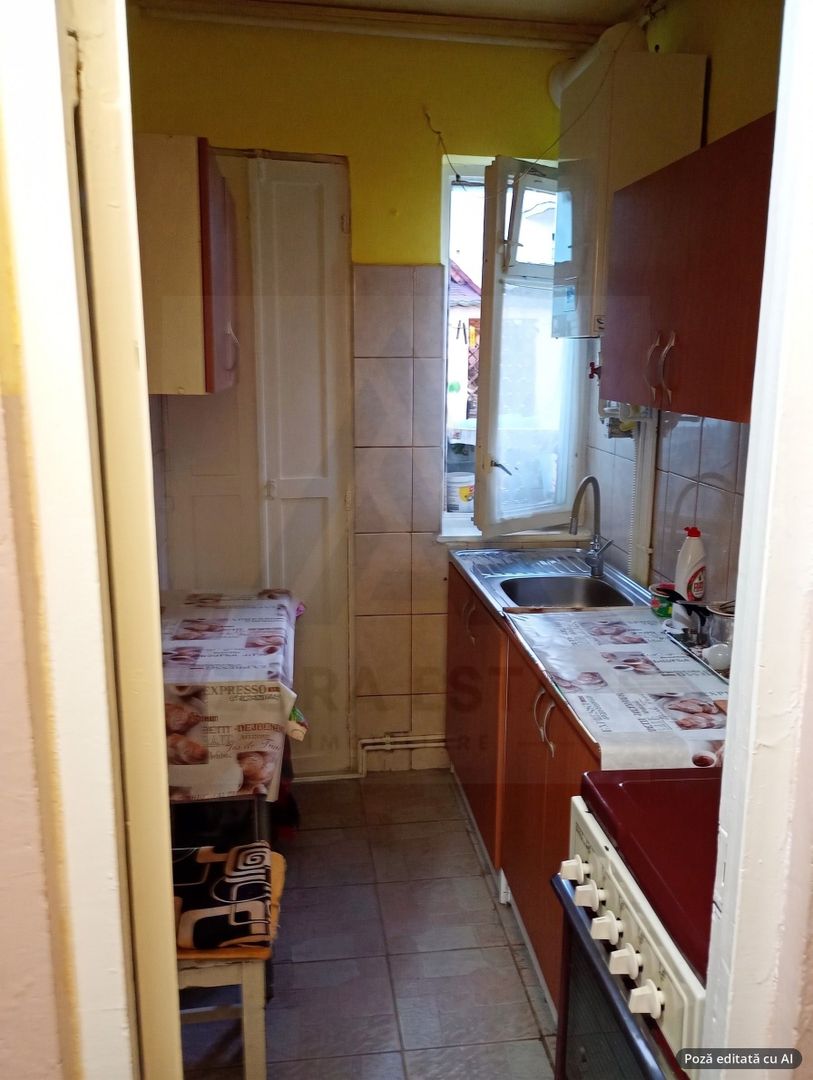 Apartament 2 camere etaj 1 bucatarie inchisa Cedonia - Poză 6