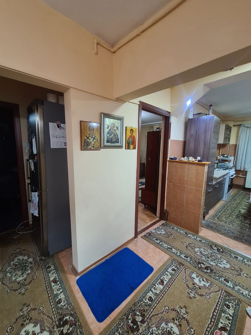 Apartament spatios cu 4 camere, 2 balcoane – Marghita, zona Penny - Poză 13