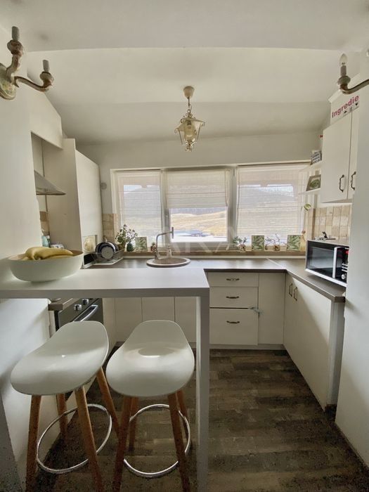 Apartament 3 camere, pe 2 niveluri, Florești, zonă centrala. - Poză 3