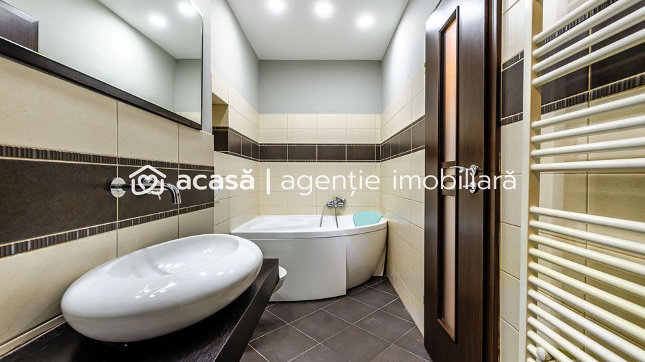 Vandut Ocazie Apartament elegant și spațios în zona UTA - Poză 4