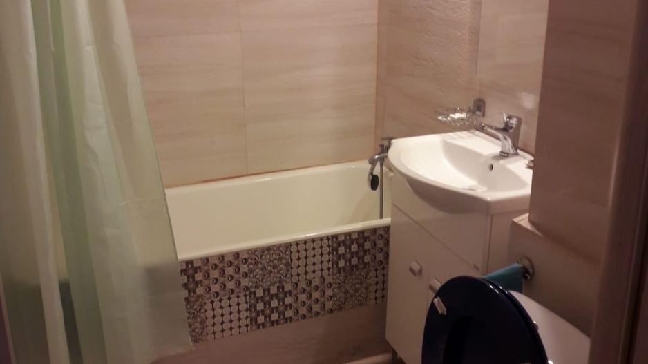 Închiriez apartament 3 camere, Iancului, metrou 1 minut - Poză 7