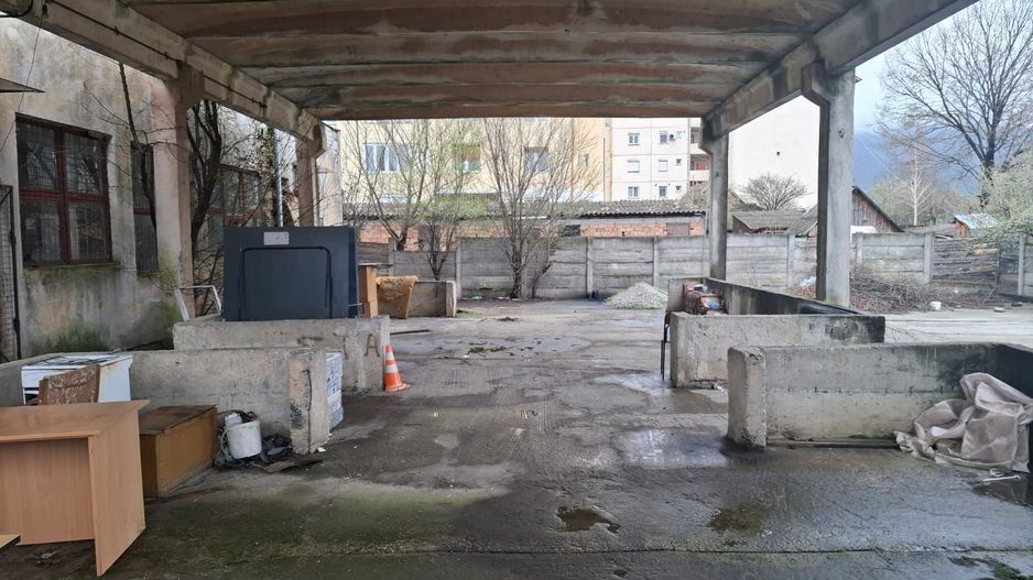 Spatiu industrial compus din doua corpuri in Orlat, central - Sibiu - Poză 9