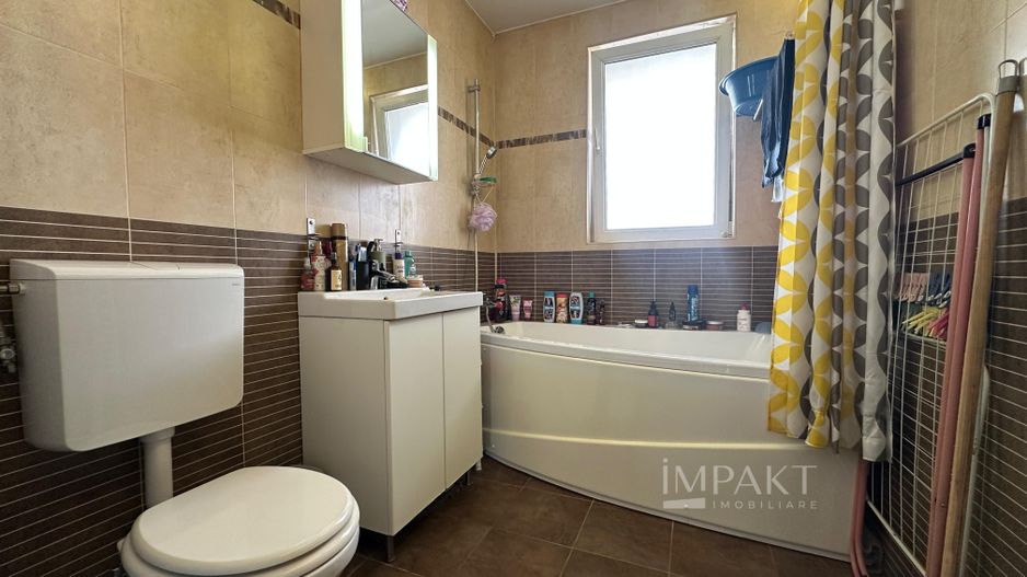 Apartament 2 camere, 50 mp + 3 balcoane, parcare – Eroilor, Floresti! - Poză 11