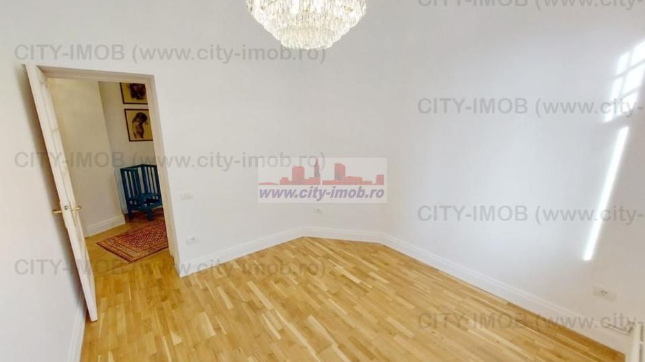 Inchiriere  apartament apartament  5 camere Armeneasca - Poză 34