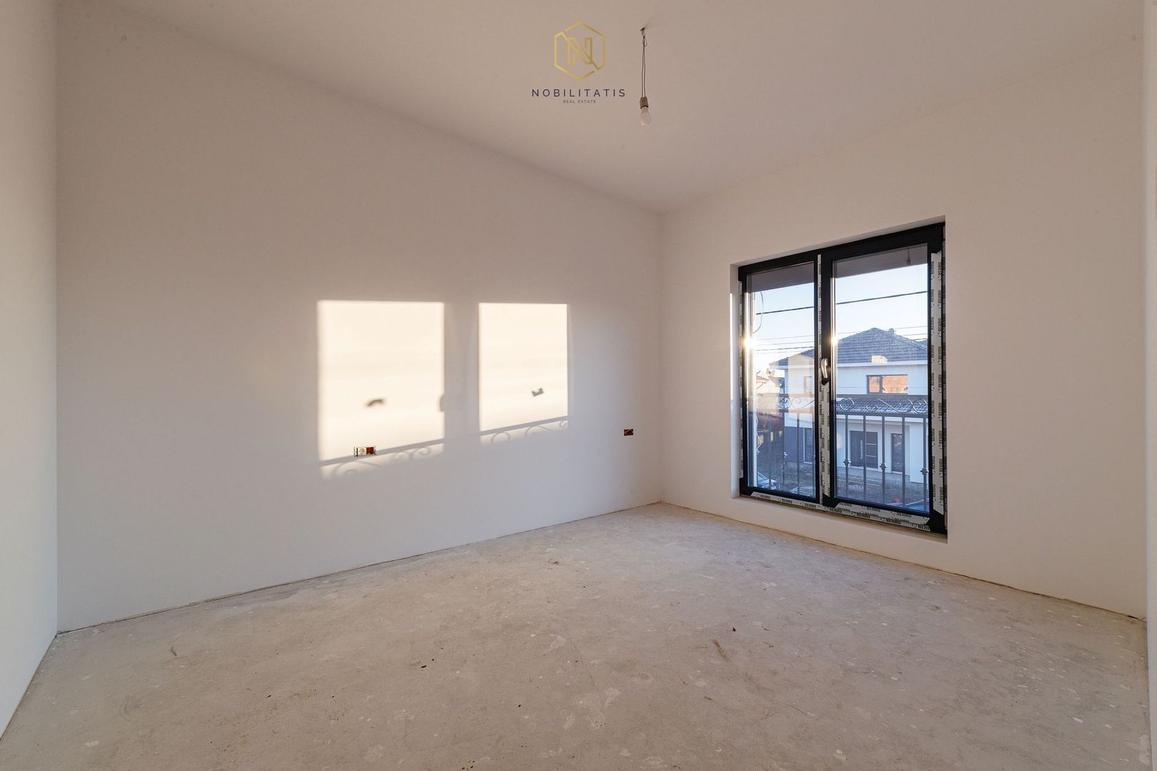 Duplex nou deosebit - despartit prin camera tehnica | Curte amenajata - Poză 33