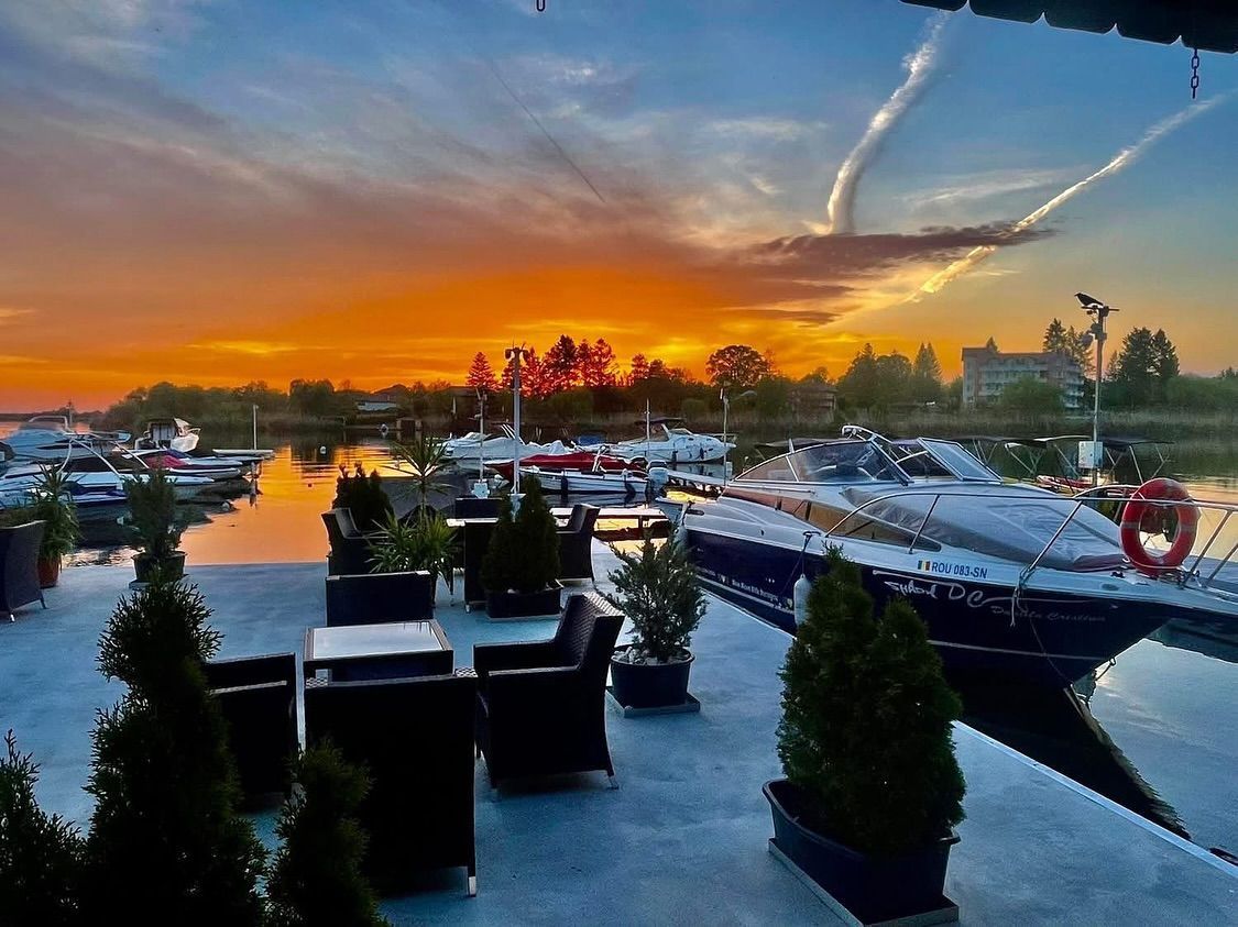 Spatiu Comercial spre chirie - cu iesire la lac- Snagov - Poză 5