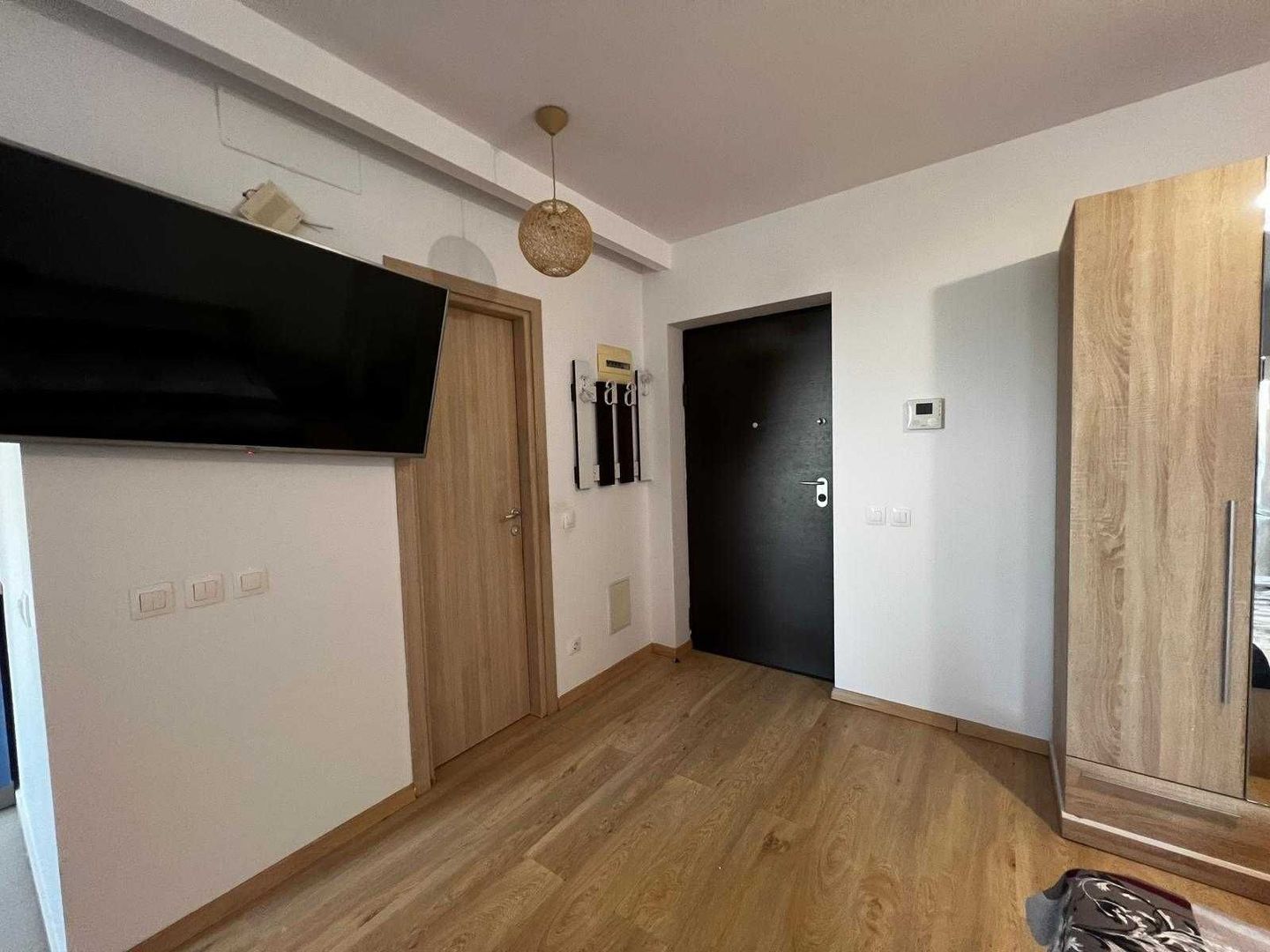 Vanzare studio in The Park Tineretului, vedere suberba - Poză 3