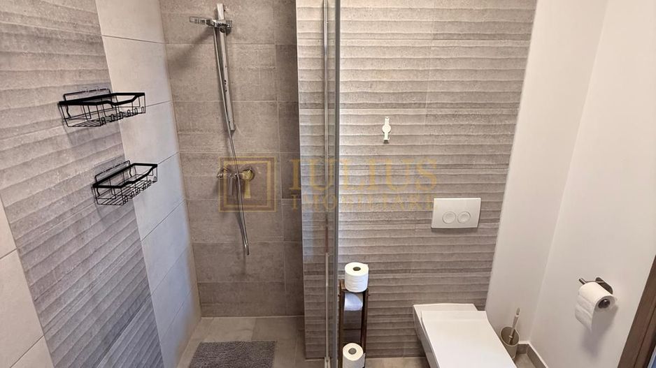 2 camere| XCity Tower| in spate la VOX| apartament frumos- zona superba| - Poză 12