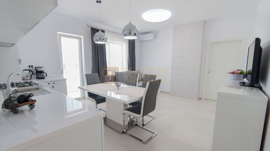 bloc nou, 2 camere, vedere panoramică, - Poză 3