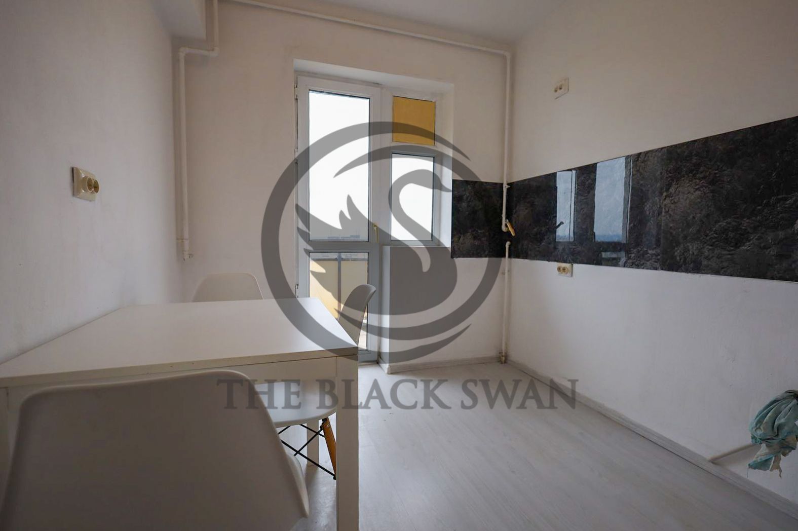 Apartament 3 camere de vanzare | Malu Rosu | Balcon 12mp | Comision 0% - Poză 8